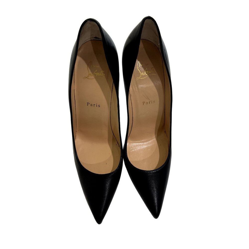 Christian Louboutin Pigalle Pumps in Black Leather